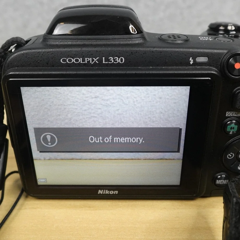 Nikon Coolpix L330 20.2MP Digital Bridge Camera 26x Optical Zoom Black - Tested